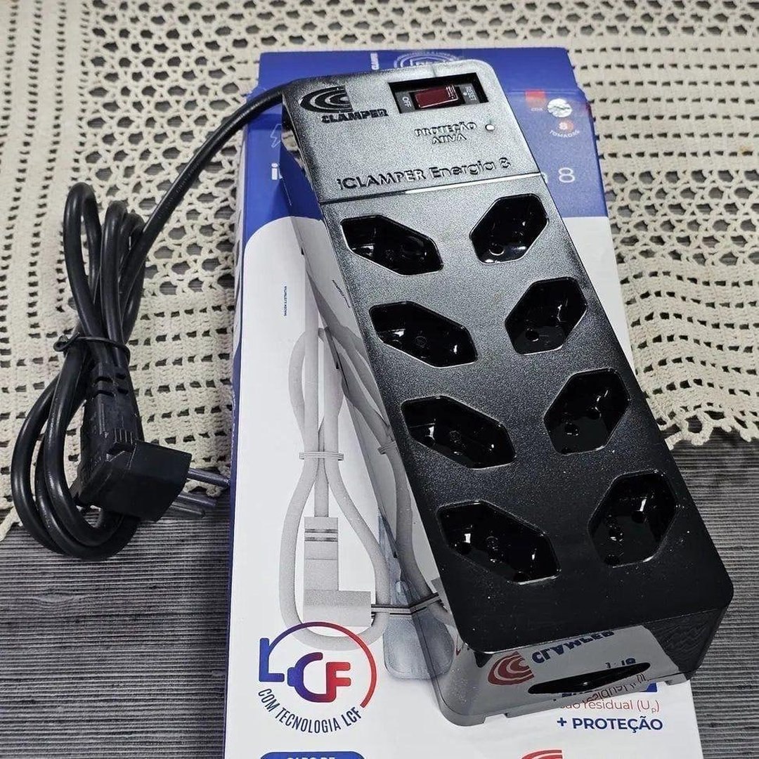 Filtro de Linha com Protetor de Surto DPS iCLAMPER Energia 8 Tomadas